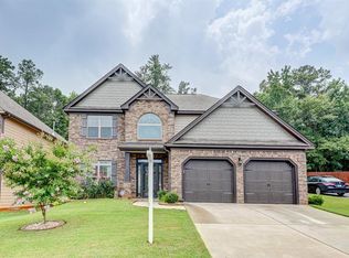 2478 Pinehurst Rdg, College Park, GA 30337