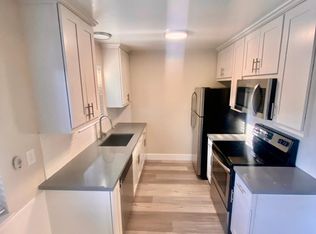 681 Cedar St APT 4, San Carlos, CA 94070