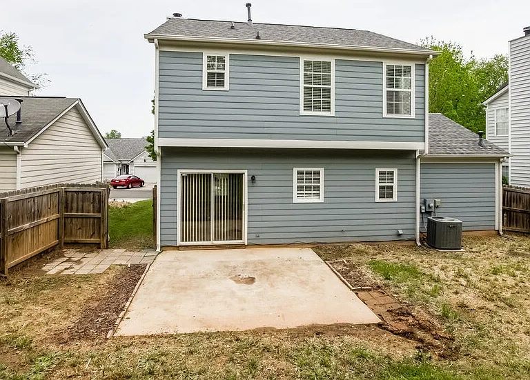 10415 Battle Ct — Photo 19