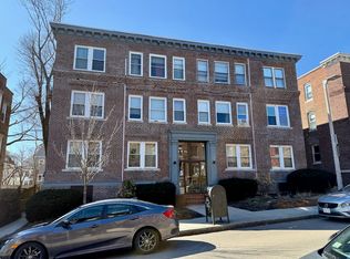 26 Park Vale Ave APT 8, Allston, MA 02134