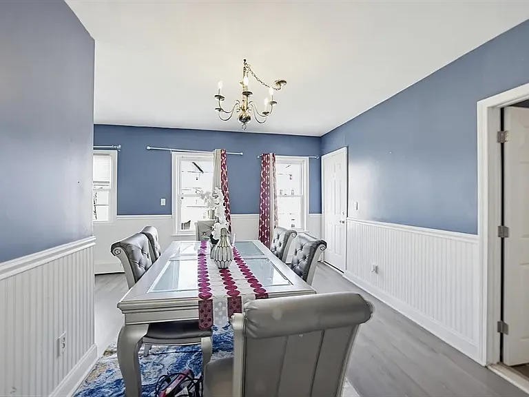 916 County St #3 — Photo 8