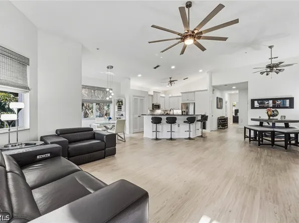 11033 Harbour Yacht Ct Unit 202, Fort Myers, FL 33908