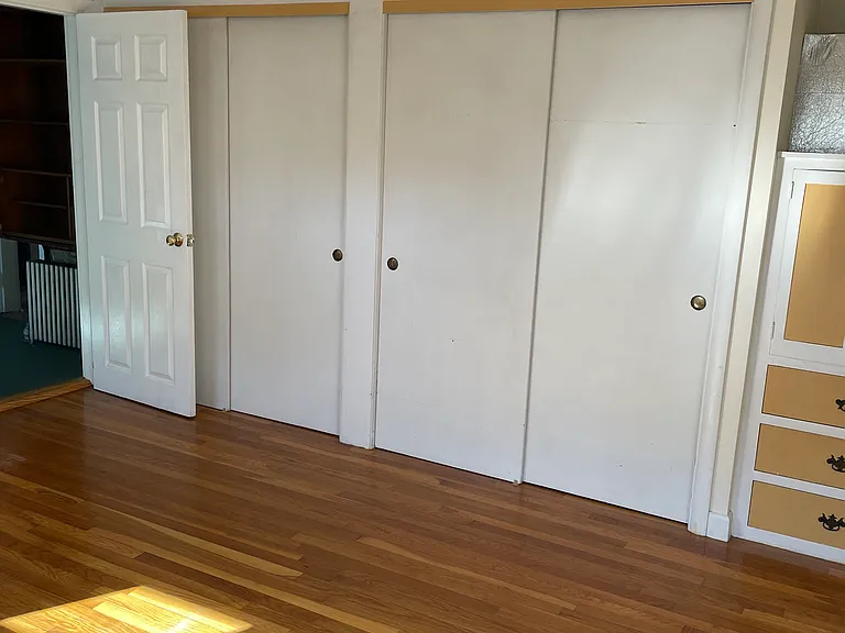 148B Crescent St — Photo 14