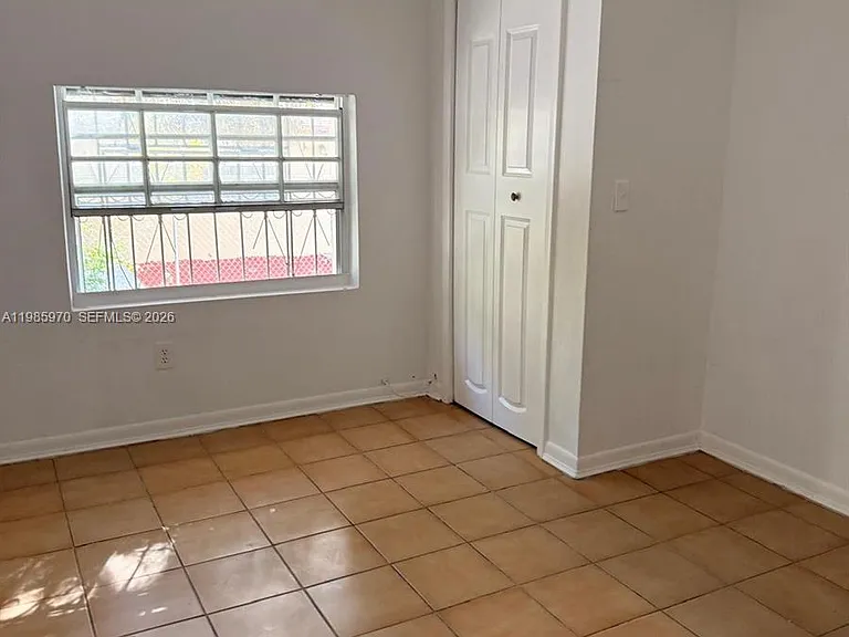 409 NW 33rd St #1 — Photo 15