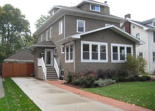 1st image of 831 N Columbian Ave