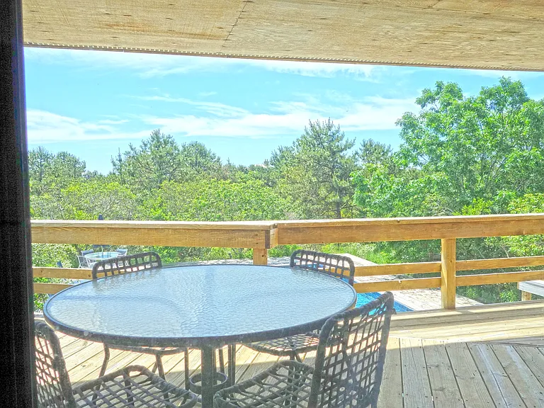 Seabreeze Ln — Photo 14