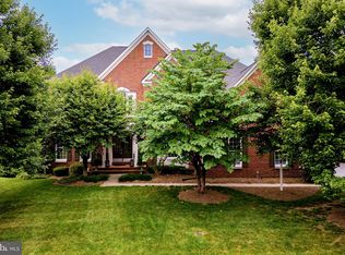 40703 Cool Valley Cir, Aldie, VA 20105