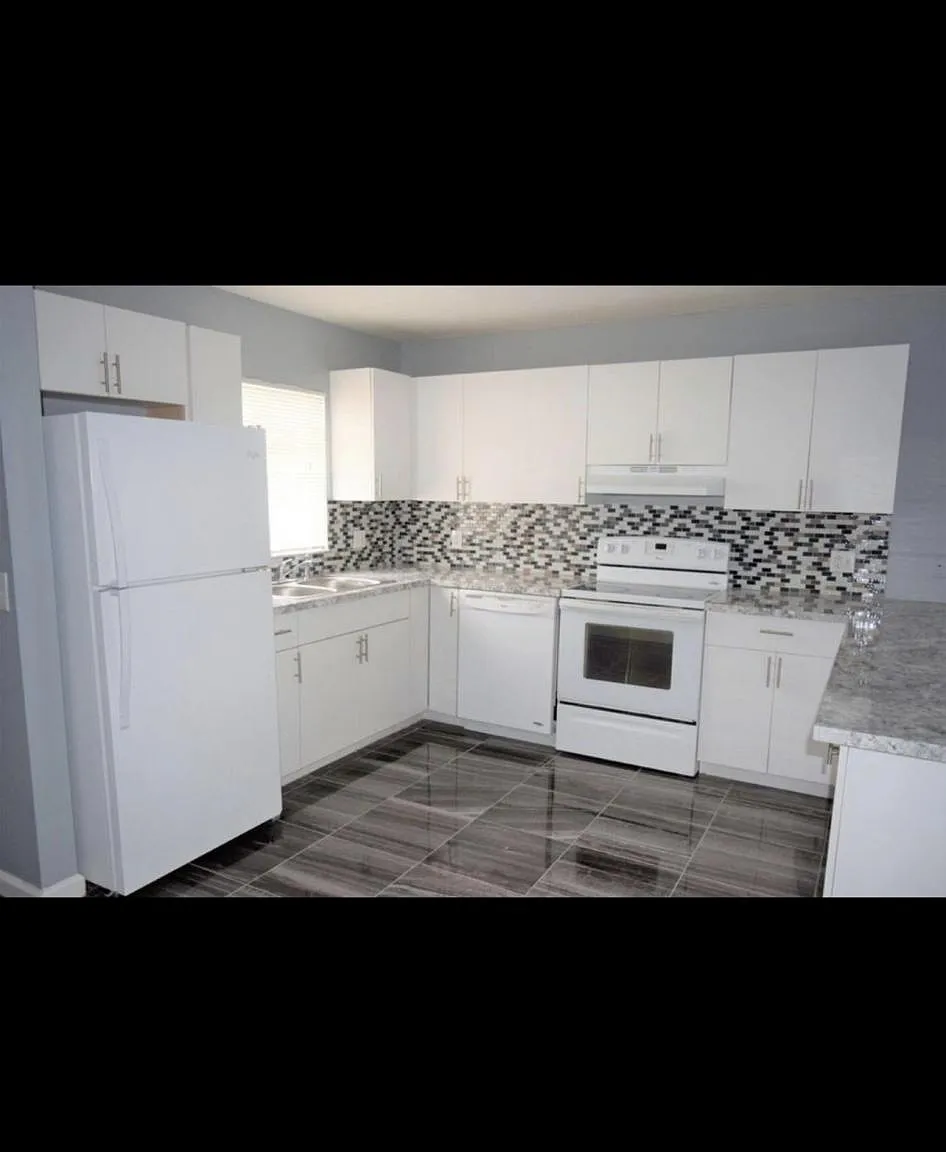 2 bed, 1188 sqft, $1,450 — Photo 4