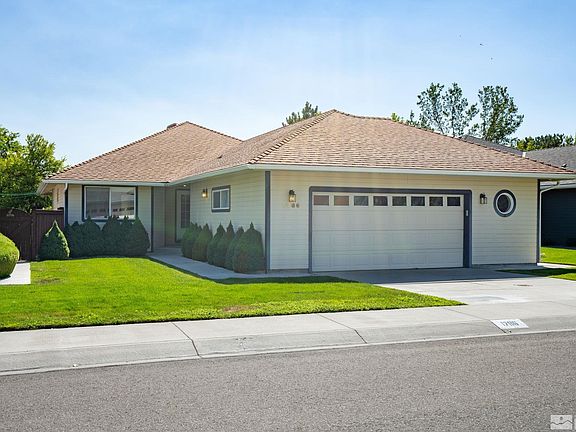 4th image of 1786 Mahogany Cir