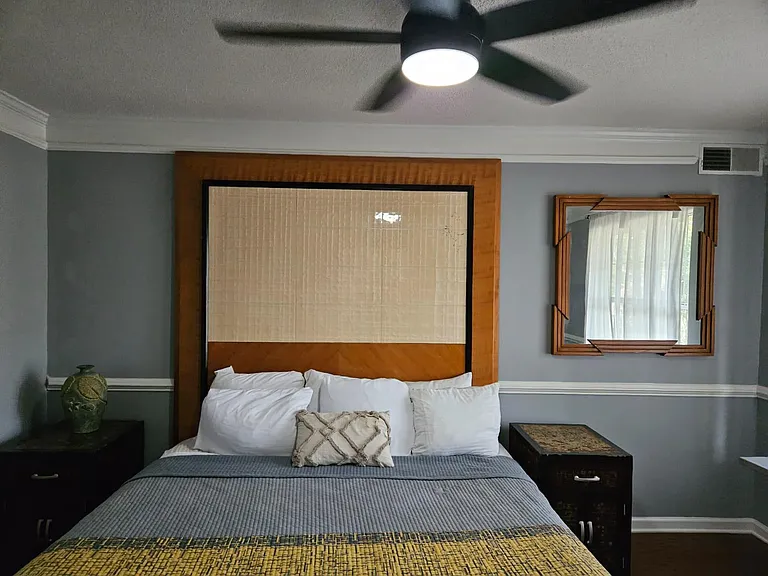9933 Alexanders Ridge Dr — Photo 15