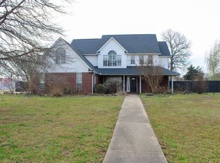 101 Strippit Rd, Poteau, OK 74953