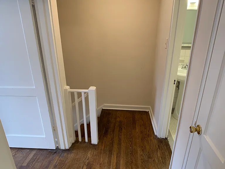 1691 Valley Ave — Photo 13