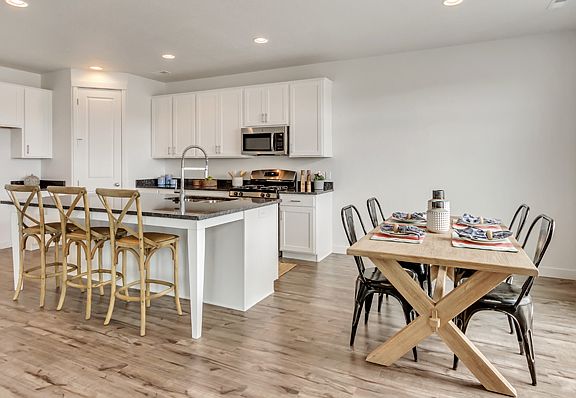 Woodside Homes - Lot 31 - Stonehaven IV