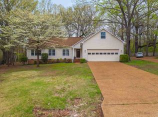 101 Morning Breeze Ln, Jackson, TN 38305