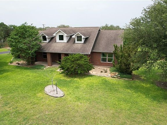 2nd image of 125 Red Bird Rdg