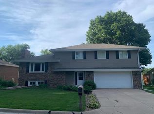 1508 Oak Dr, Blair, NE 68008