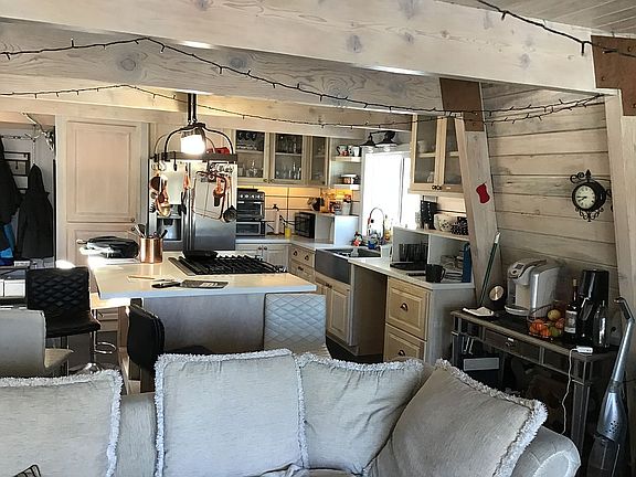 2nd image of 554 Talmadge Rd