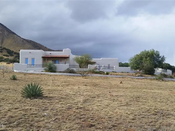 6445 E Desperado Dr, Hereford, AZ 85615