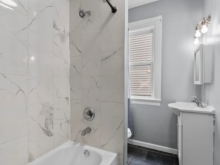 78 Shelton Ave #2 — Photo 6