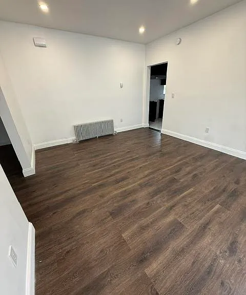 1067 W Wilkes Barre St — Photo 5