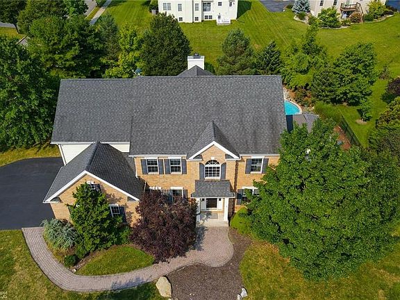 3rd image of 5714 Monocacy Dr