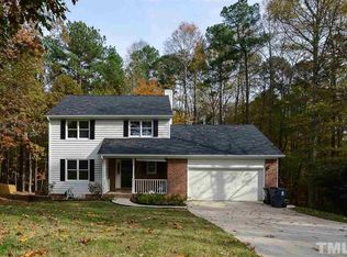 1007 Inglenook Pl, Apex, NC 27502