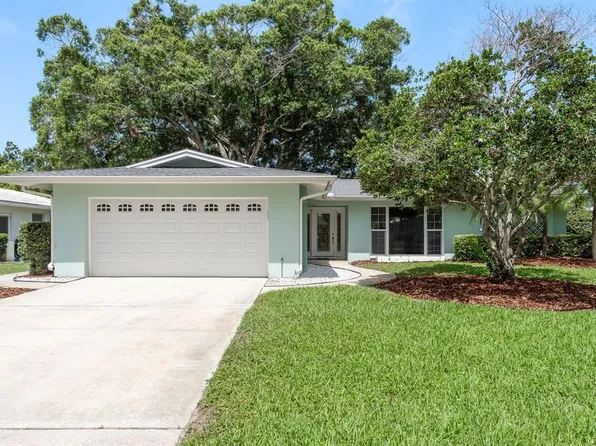 1960 Canadiana Ct, Dunedin, FL 34698