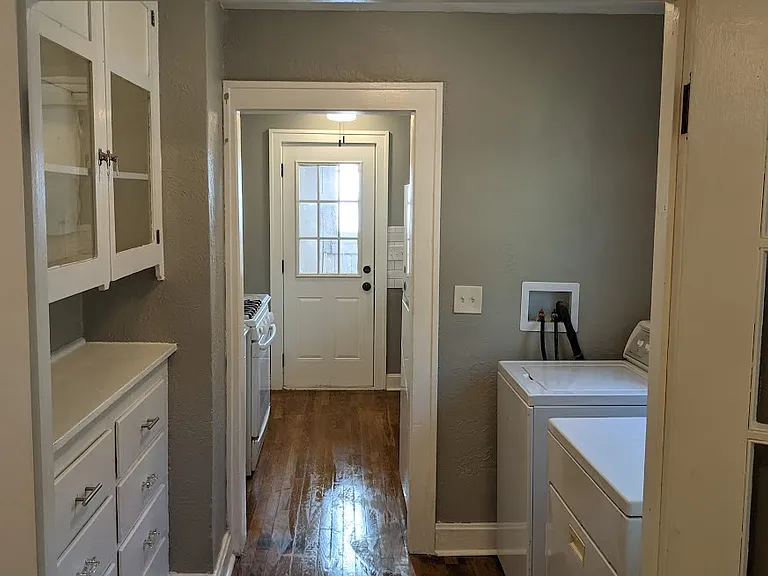 5322 Garfield Ave — Photo 5