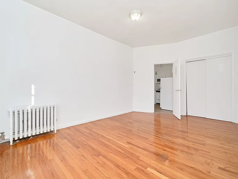 294 Convent Ave #8 — Photo 4