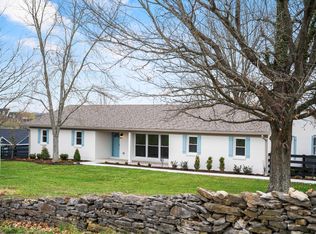 1430 Delaney Ferry Rd, Versailles, KY 40383