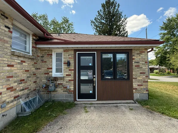 1473 Adelaide St N Unit 2, London, ON N5X 1K3