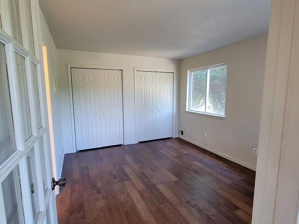 2nd image of 161 Falcon Ridge Way N #161