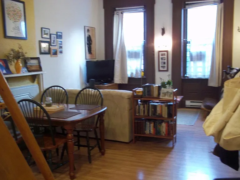1625 Wallace St #1F — Photo 8