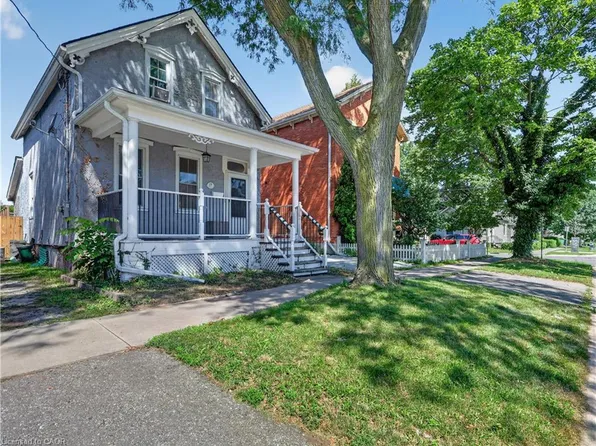 15 Catherine St, Saint Catharines, ON L2R 5E4