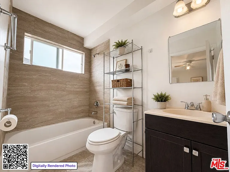 1254 W 37th Dr #1252-1/2 — Photo 8