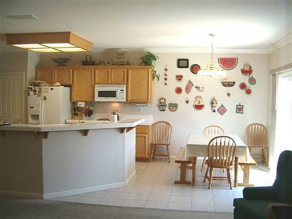 4th image of 1844 Burgandy Dr
