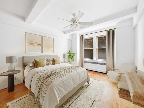 44 Gramercy Park North image 7 of 9