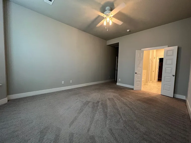 1317 Thrasher Dr — Photo 16