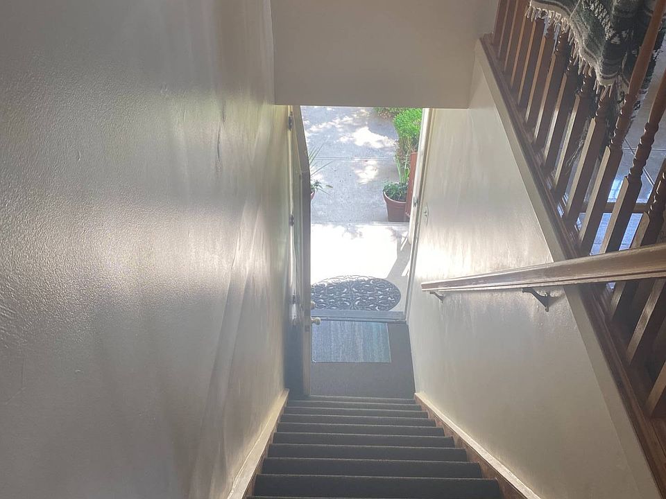 1st image of 18003 145th Ave