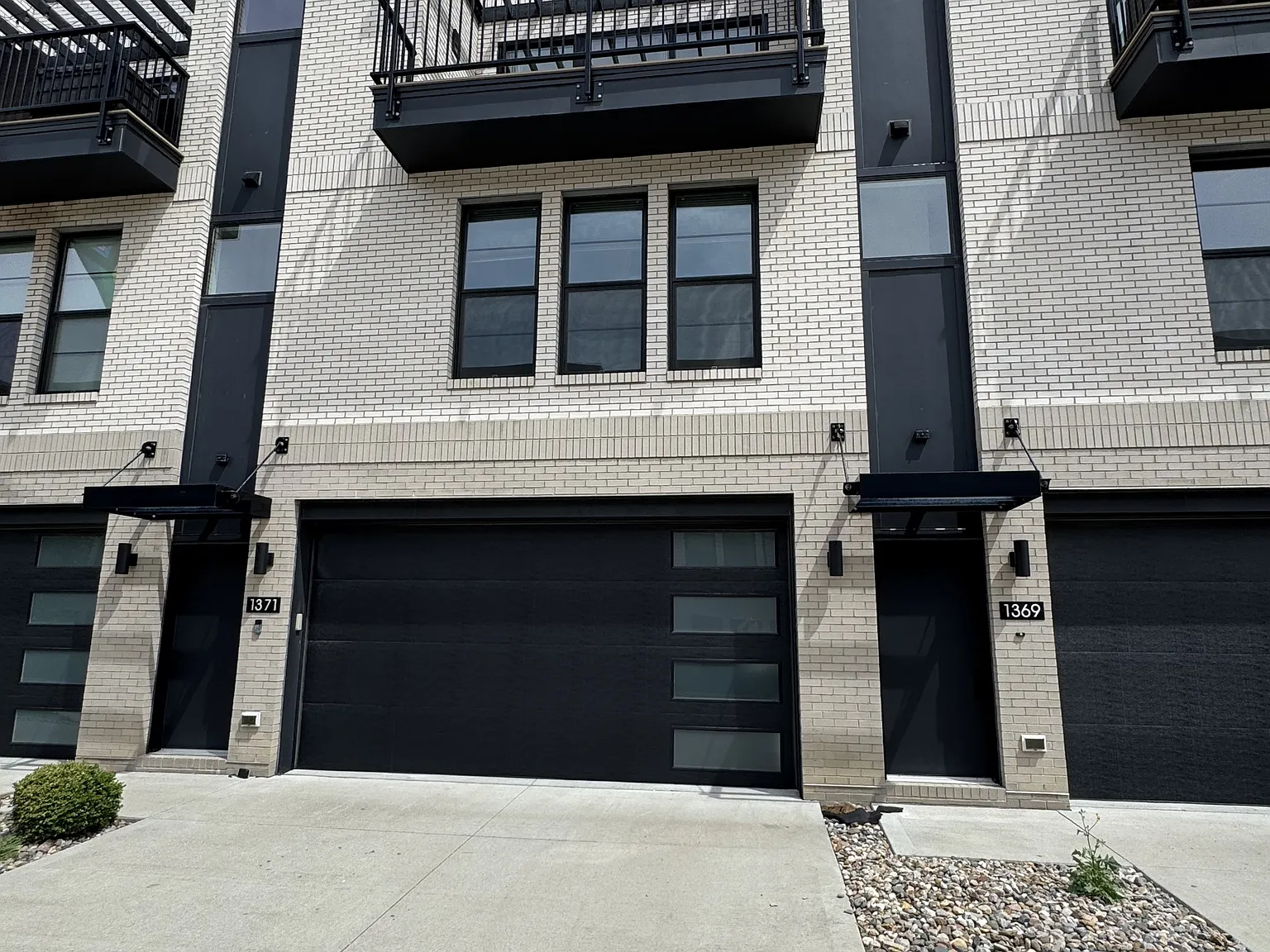 1371 Keosauqua Way - Townhome — Photo 1