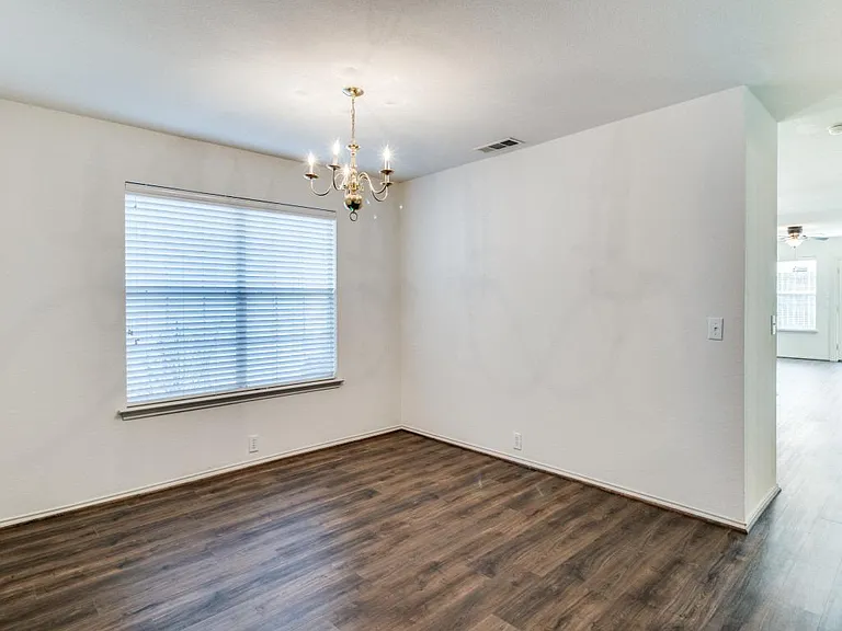 4212 Falcon Dr — Photo 7
