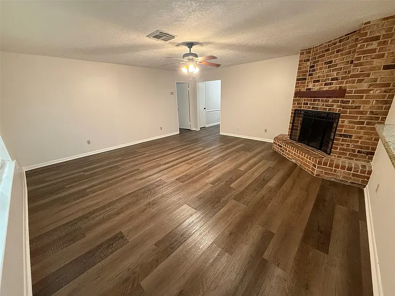 15523 Bowsprit Ln — Photo 8