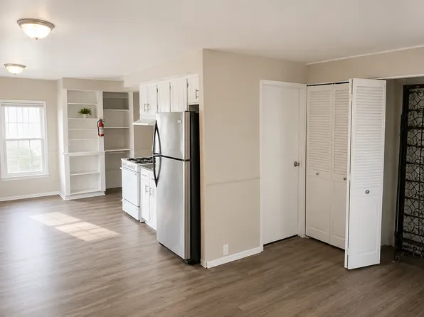 410 Monmouth St #C, Gloucester City, NJ 08030