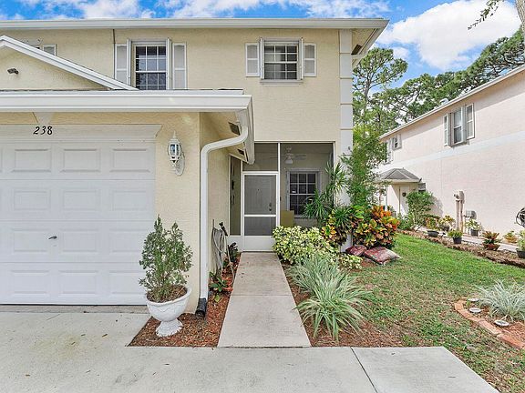 3rd image of 238 Leland Lane