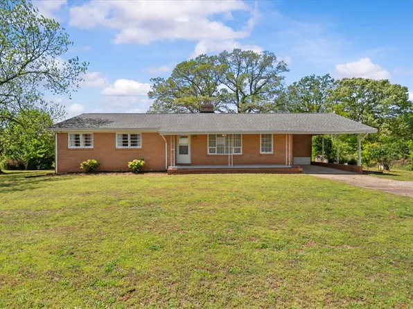 210 Chiefs Ln, Westminster, SC 29693