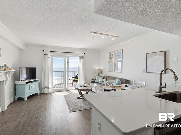 3rd image of 1117 W Beach Blvd #602