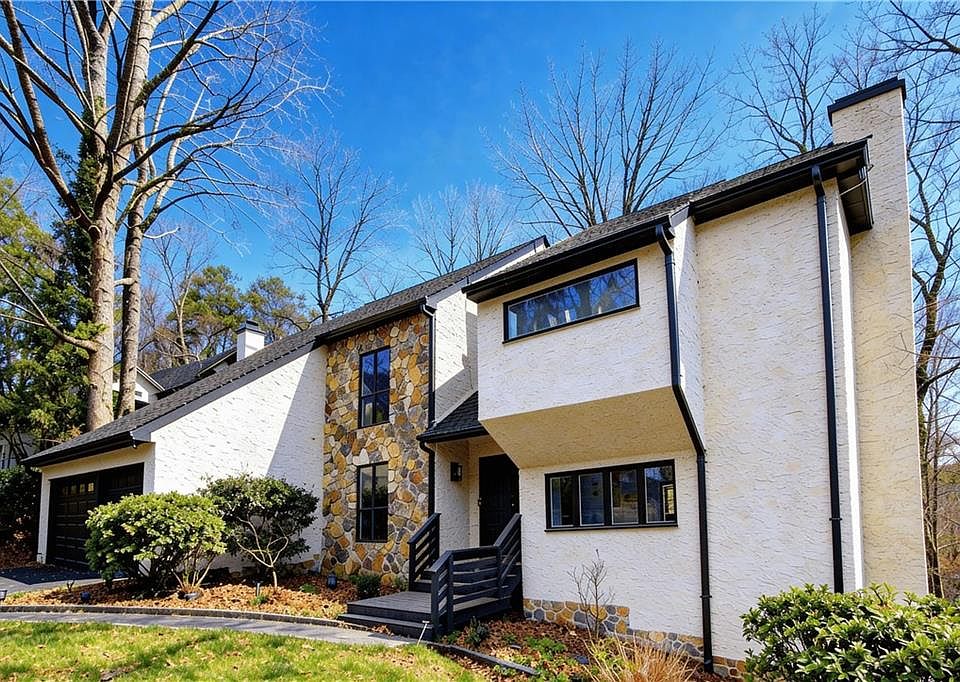 1st image of 93 Skyland Dr