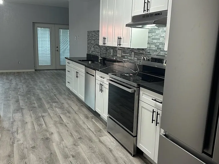 3815 Tahoe Forest Ln — Photo 3