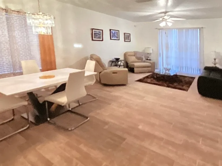 4326 Hammersmith Dr — Photo 3