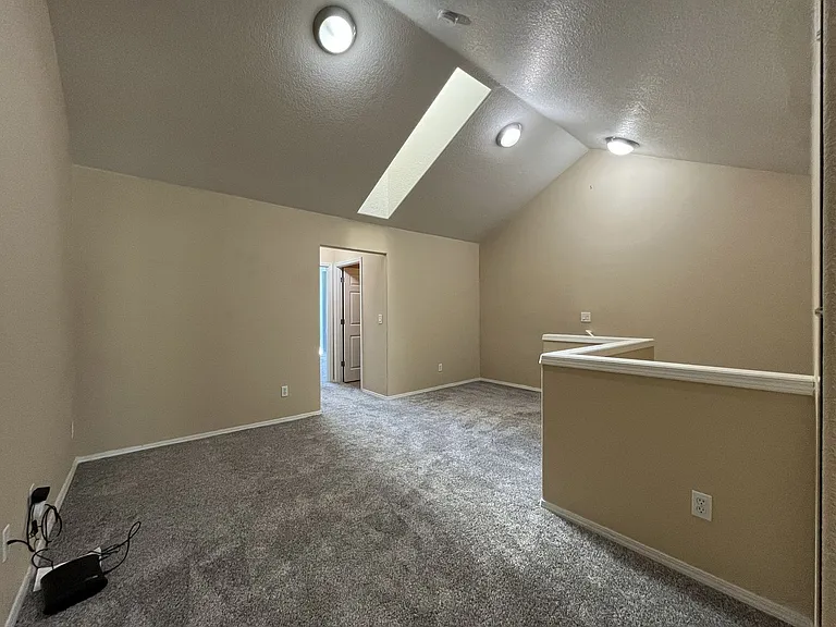 17085 SW Pleasanton Ln — Photo 29